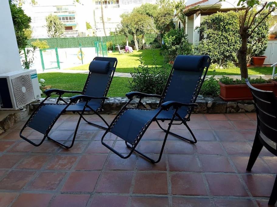 Beautiful Apartment In La Carihuela, Torremolinos Bagian luar foto